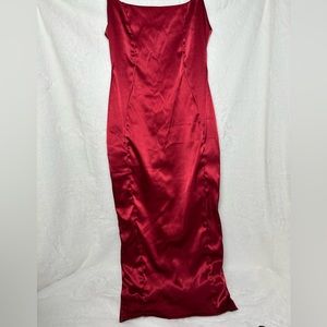 RED SILK DRESS - SIZE MEDIUM